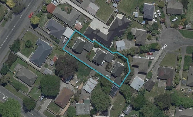 1/198 Greers Road, Bryndwr, Christchurch - Carousel 1