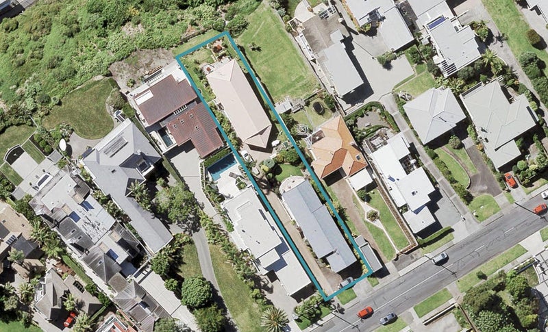 2/37 Takutai Avenue, Half Moon Bay, Auckland - Carousel 1
