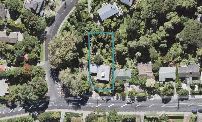 189 Golf Road, Titirangi, Auckland - Carousel 1