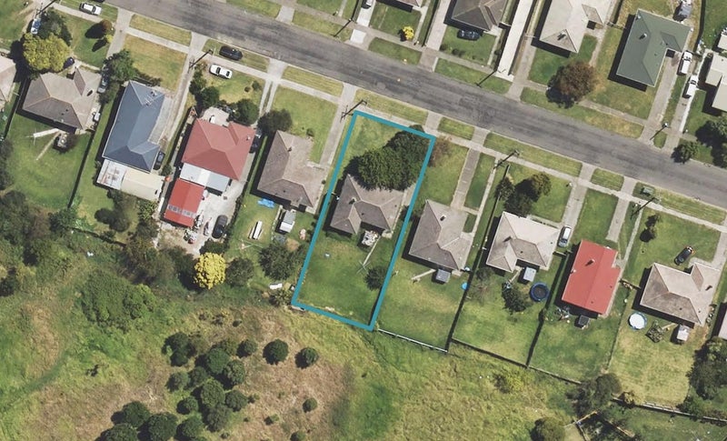 49 Cambridge Terrace, Kaiti, Gisborne - Carousel 1