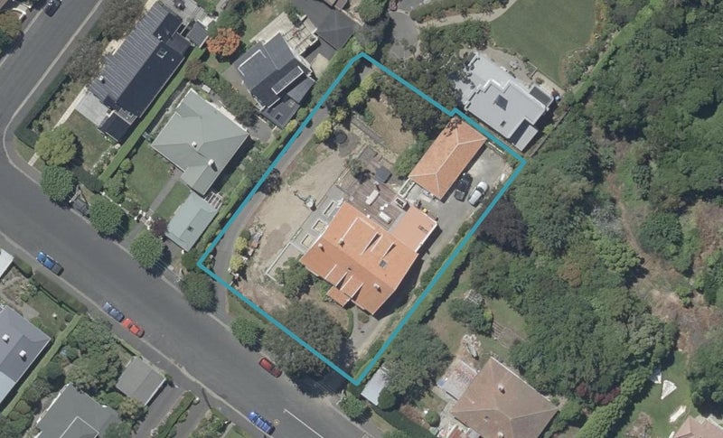 82 Cannington Road, Maori Hill, Dunedin - Carousel 1