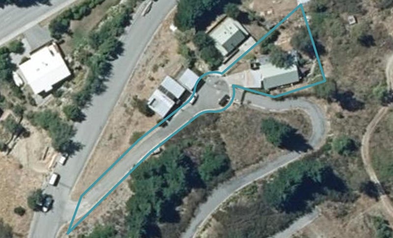 5 Pine Lane, Sunshine Bay, Queenstown - Carousel 1