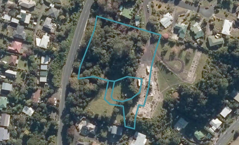 1 Mcauley Place, ONERAHI - Carousel 1