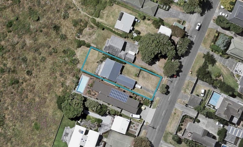 35 Manly Street, Paraparaumu Beach, Paraparaumu - Carousel 1