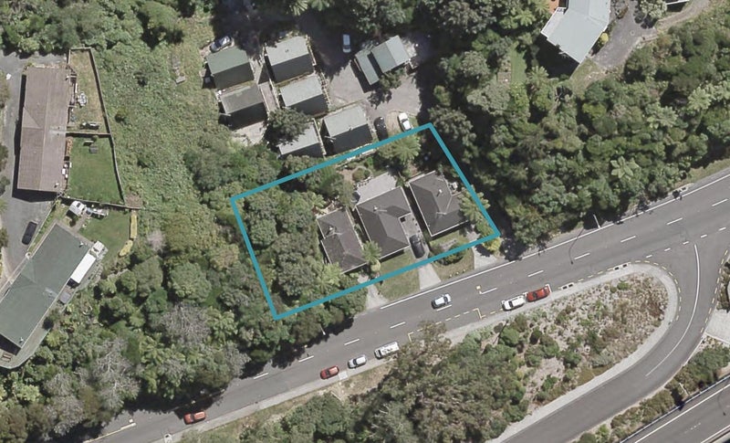 1/4 Dowse Drive, Maungaraki, Lower Hutt - Carousel 1