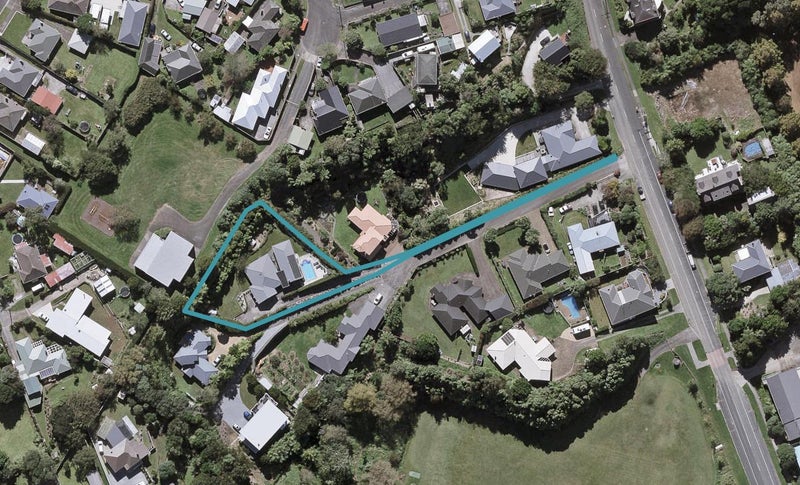 2 Park View, Ferndale, New Plymouth - Carousel 1