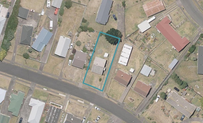 45 Kowhai Street, Castlecliff, Whanganui - Carousel 1