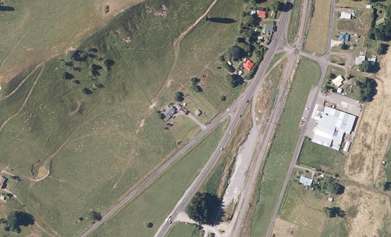 8 Carlson Road, Utiku, Taihape - Carousel 1