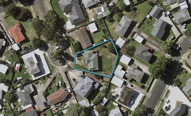 6 Astral Place, Clover Park, Auckland - Carousel 1