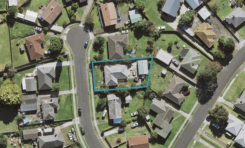 5 Sperry Place, Mangere, Auckland - Carousel 1
