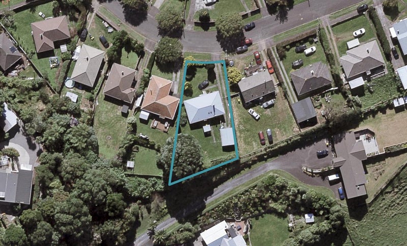 30 Woodleigh Street, Frankleigh Park, New Plymouth - Carousel 1