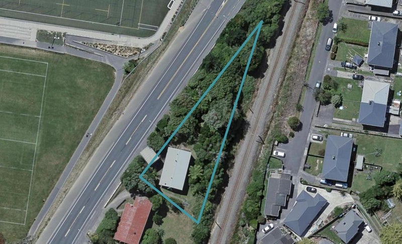 69 Moorefield Road, Johnsonville, Wellington - Carousel 1
