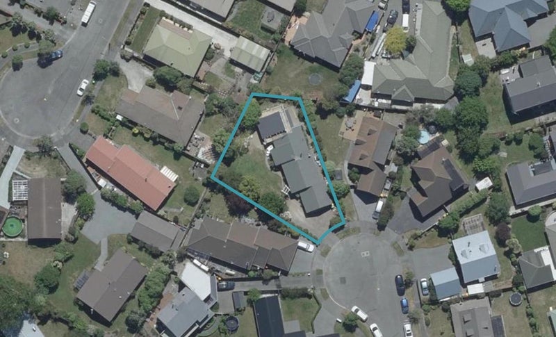 17 Pinaster Place, Parklands, Christchurch - Carousel 1