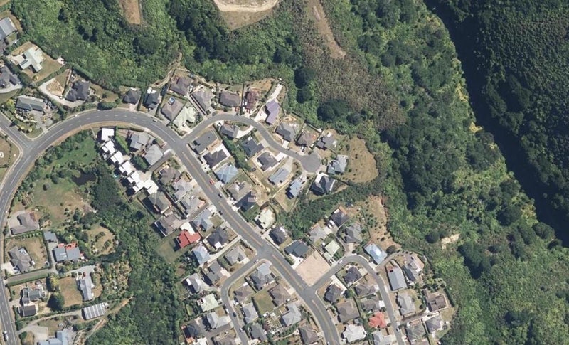 10 Frankie Stevens Place, Riverstone Terraces, Upper Hutt - Carousel 1