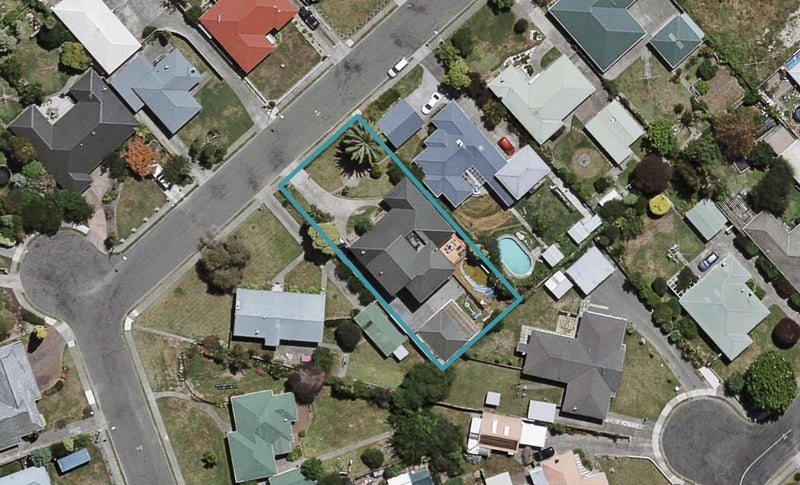 27 Alamein Crescent, Onekawa, Napier - Carousel 1