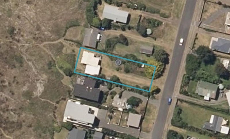 81 Rua Avenue, Waitārere Beach, Levin - Carousel 1