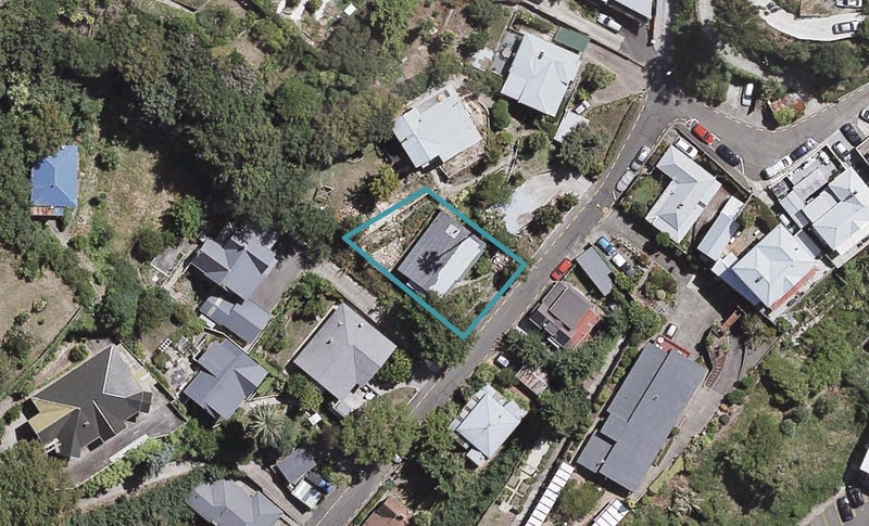 14 Brewster Street, Bluff Hill, Napier - Carousel 1