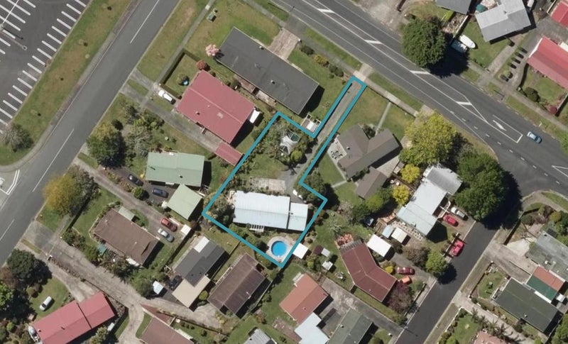 49 Paramount Parade, Tikipunga, Whangarei - Carousel 1