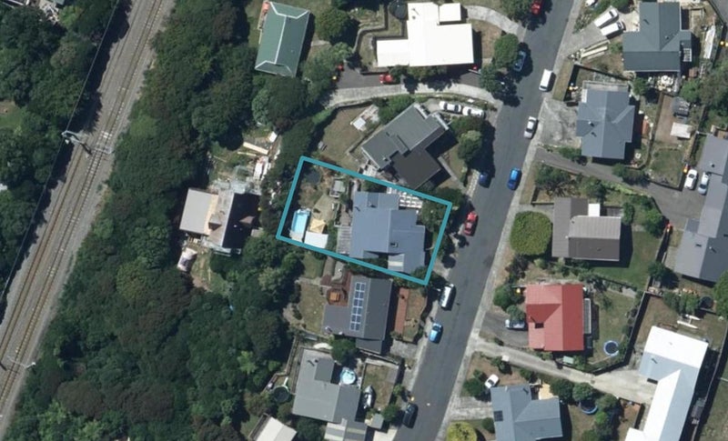 61 Sea Vista Drive, Pukerua Bay, Porirua - Carousel 1