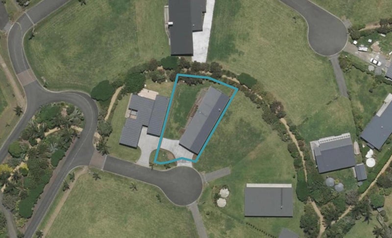 3 Coral Place, Matapouri, Whangārei - Carousel 1