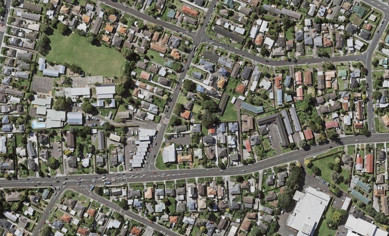 4/3 Harris Road, Mount Wellington, Auckland - Carousel 1