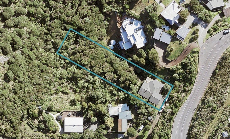 85 Piha Road, New Lynn - Carousel 1