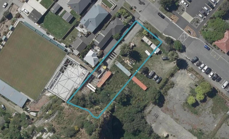 2/20 Nayland Street, Sumner, Christchurch - Carousel 1