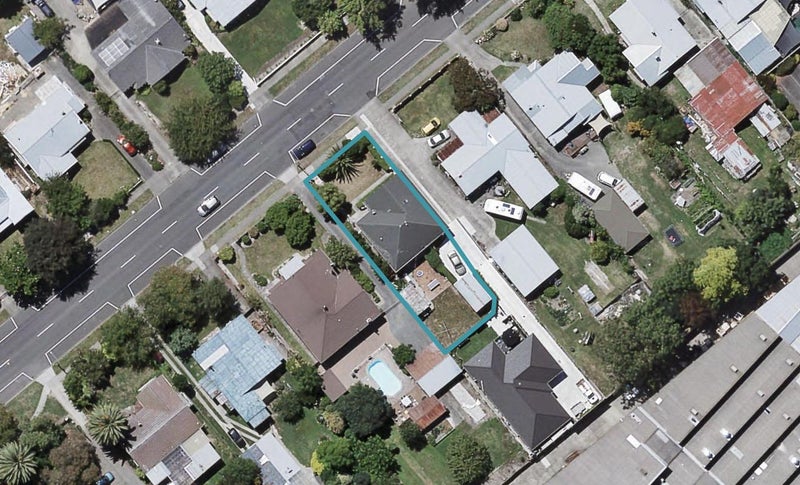 611 Nelson Street North, Hastings, Hastings - Carousel 1