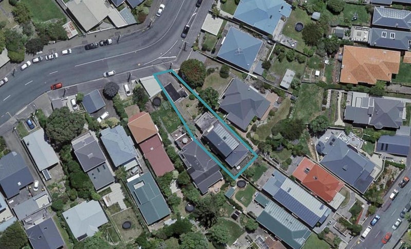 89 Waipapa Road, Hataitai, Wellington - Carousel 1