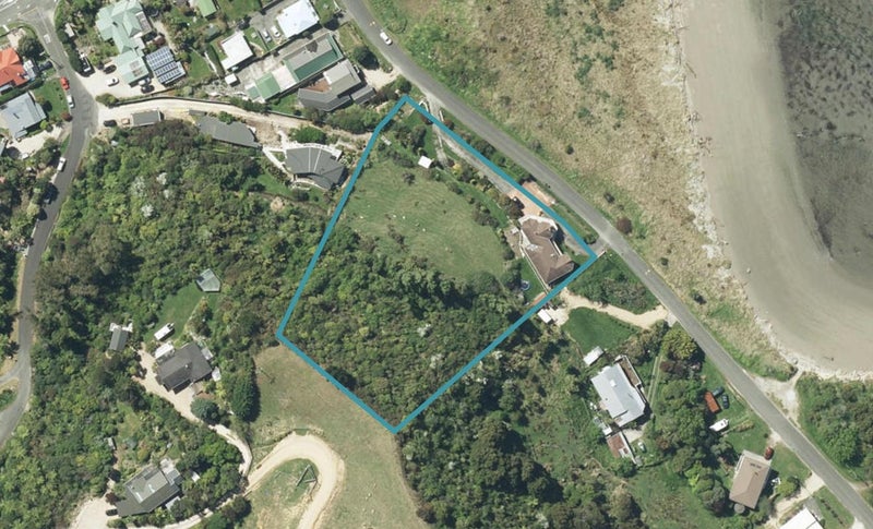 34 Beach Road, Collingwood - Carousel 1
