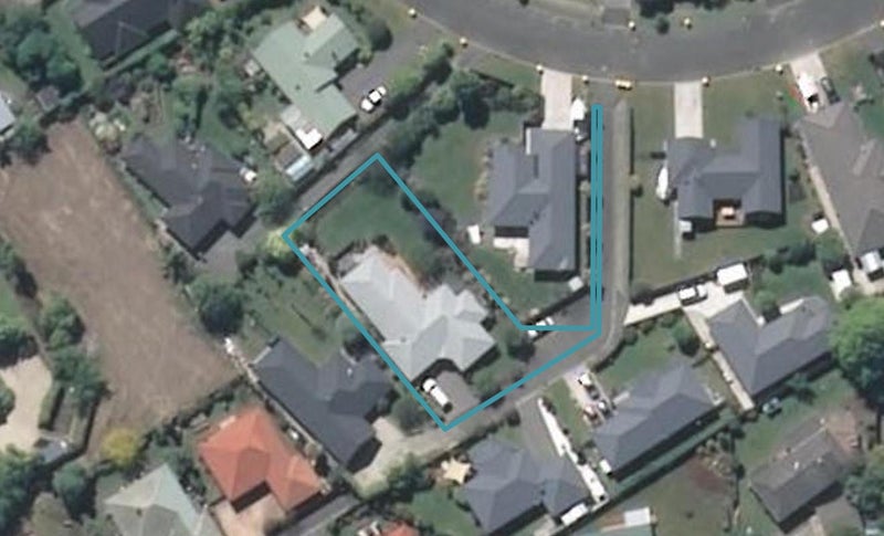 42 Paget Drive, Woodend, Woodend - Carousel 1