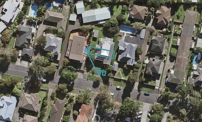 8C Cornwall Park Avenue, Epsom, Auckland - Carousel 1