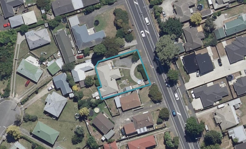 341 Peachgrove Road, Fairfield, Hamilton - Carousel 1