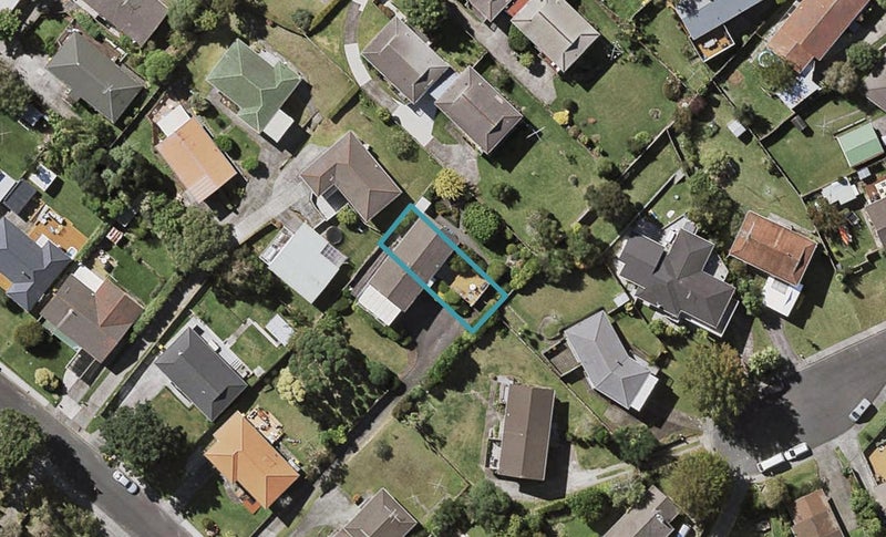 35C Salamanca Road, Sunnynook, Auckland - Carousel 1