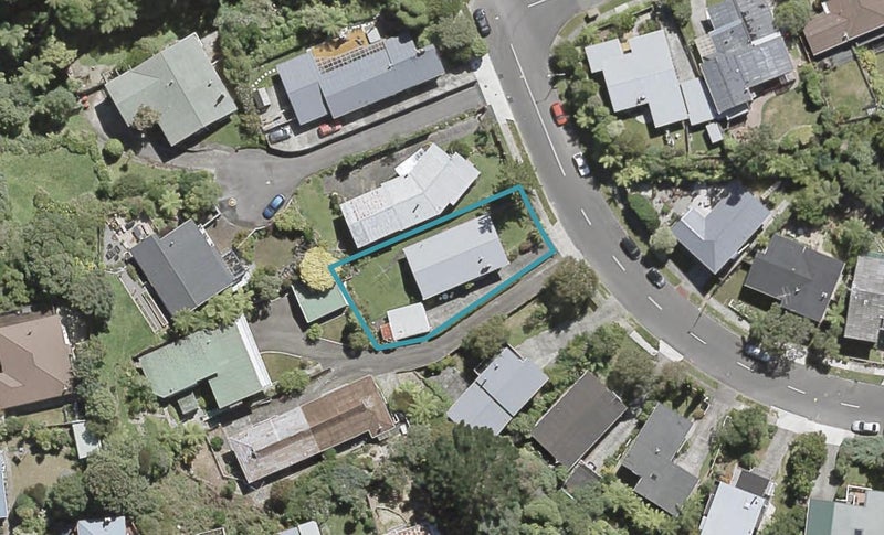 83 Harbour View Road, Harbour View, Lower Hutt - Carousel 1
