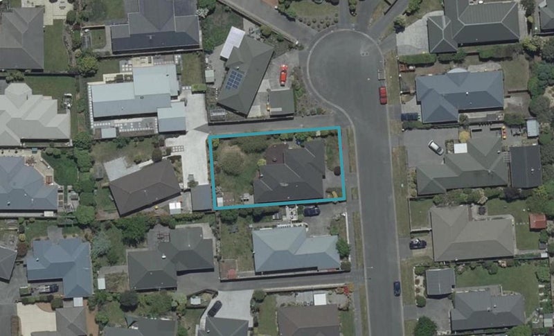 17 Giles Place, Shirley, Christchurch - Carousel 1