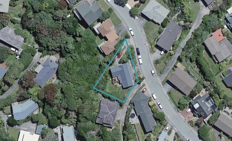 18 Gaya Grove, Ngaio, Wellington - Carousel 1