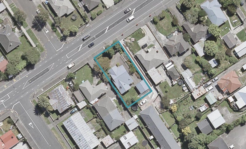 530 Fergusson Drive, Trentham, Upper Hutt - Carousel 1