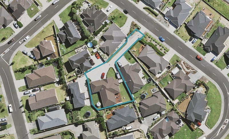 34 Bradnor Meadows Drive, Swanson, Auckland - Carousel 1
