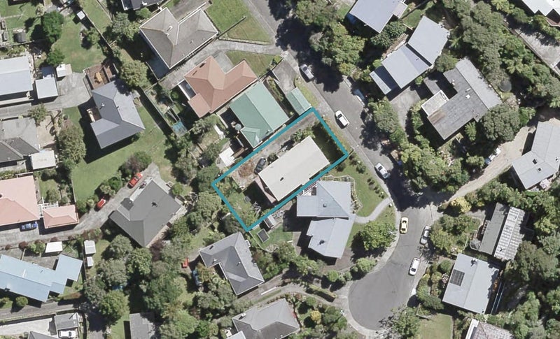 40 Tilbury Street, Fairfield, Lower Hutt - Carousel 1