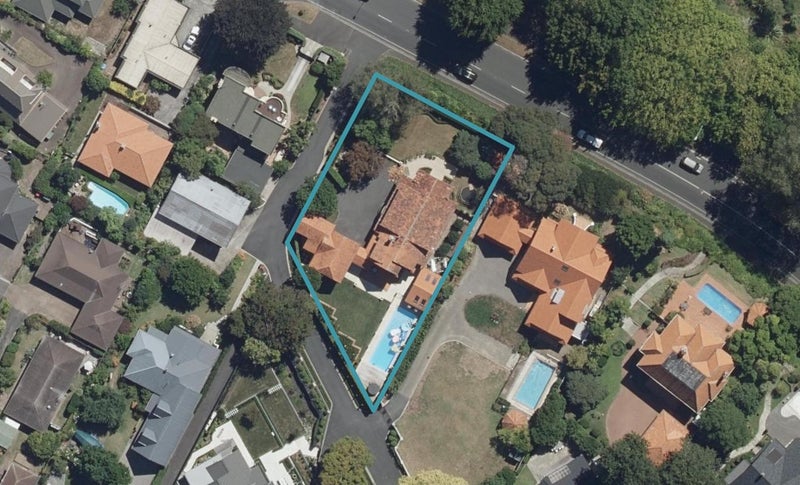 2 Kotahi Avenue, Beerescourt, Hamilton - Carousel 1