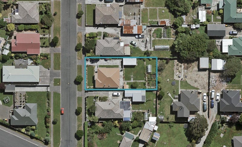 34 Coronation Street, Strathern, Invercargill - Carousel 1