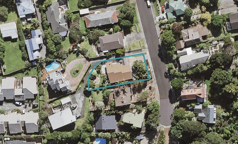 17 Miraka Place, Birkenhead, Auckland - Carousel 1