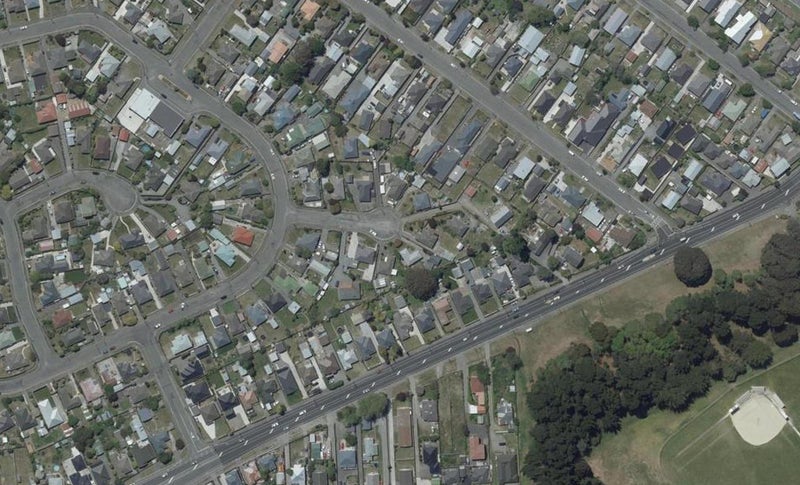 10 Winnipeg Place, Wainoni, Christchurch - Carousel 1