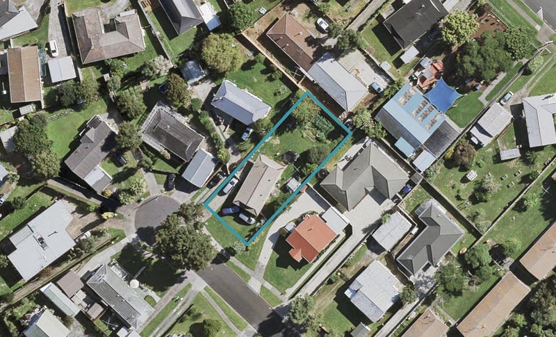 21 Waiari Road, Conifer Grove, Takanini - Carousel 1