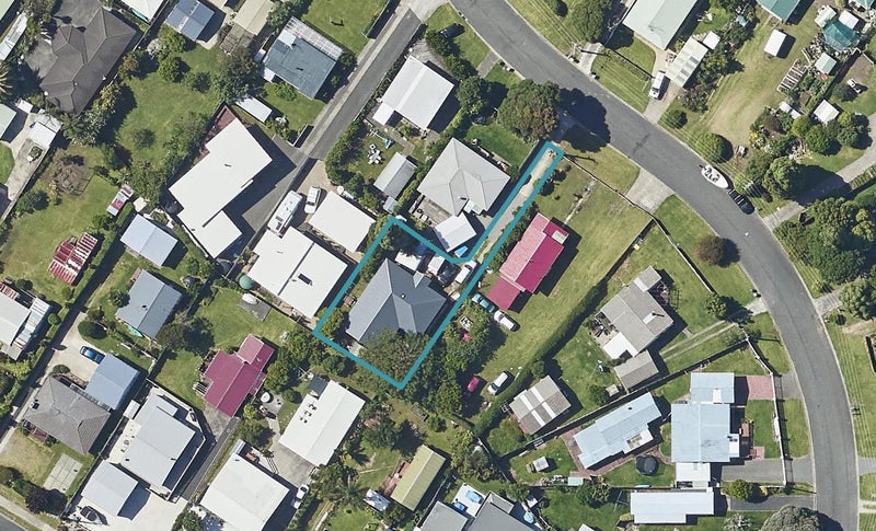 11A Roretana Drive, Athenree, Katikati - Carousel 1