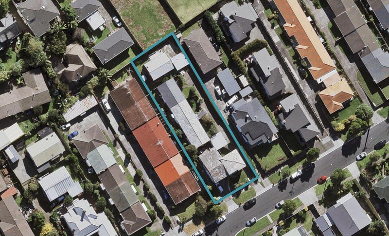 6/32 Turama Road, Royal Oak, Auckland - Carousel 1