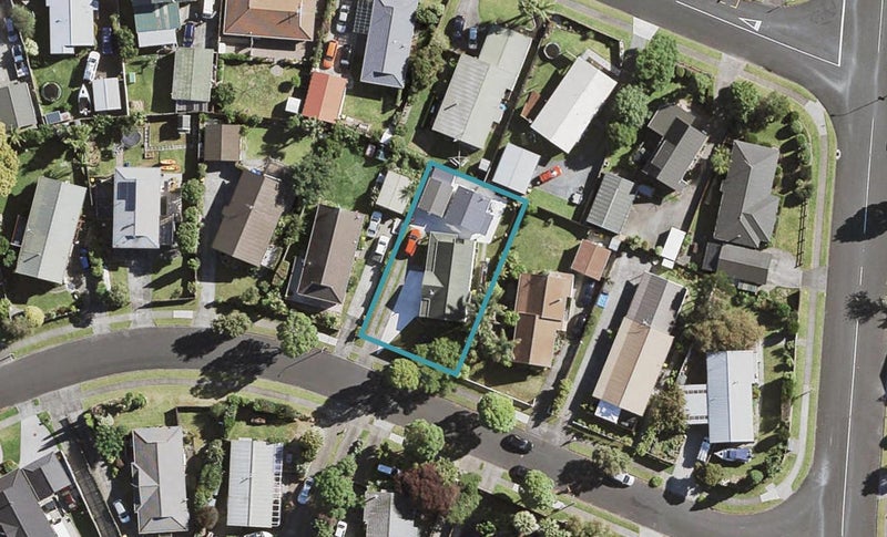 7 Sunningdale Street, Wattle Downs, Auckland - Carousel 1