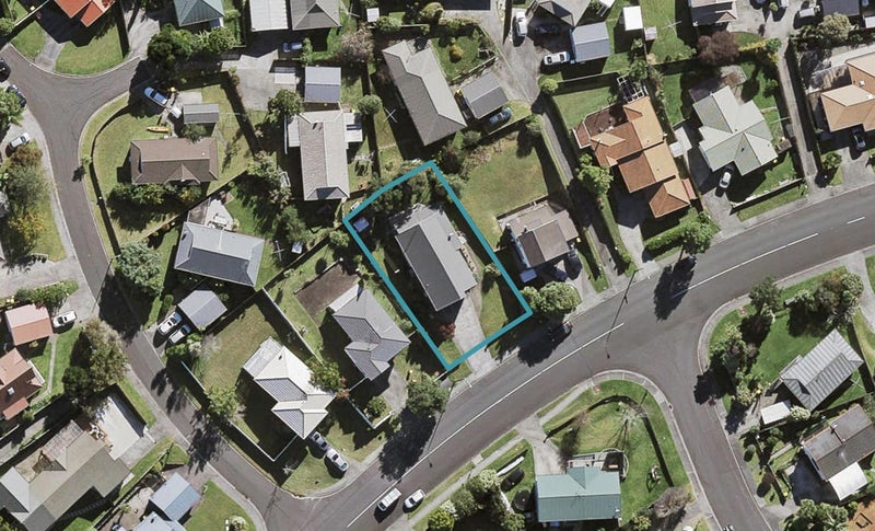 65 Barbados Drive, Unsworth Heights, Auckland - Carousel 1