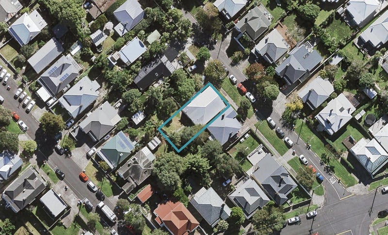 4 Mostyn Street, Kingsland, Auckland - Carousel 1